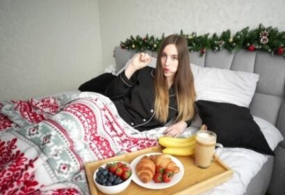 Друзья Алекс Джетт и Эмма Стралетто приняли участие в горячей вечеринке в секс -играх