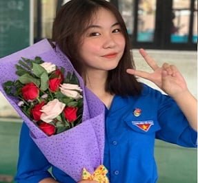 Школьница Truong Lam Vinh Tuc удовлетворяет свою страсть к страсти